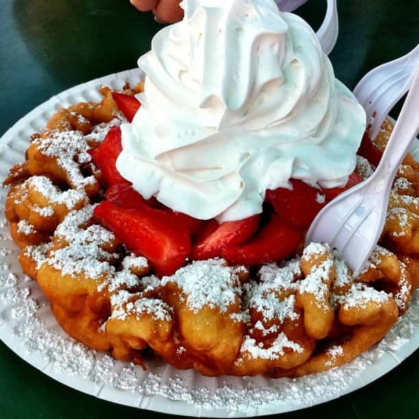 Easy Funnel Cake Recipe {Yummy & Crispy} | Bitrecipes