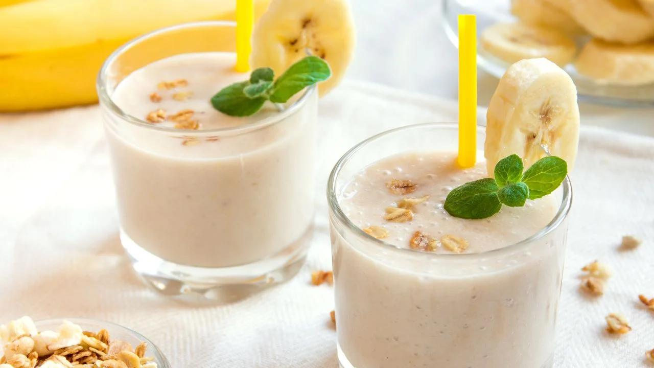 The Best Banana Smoothie: Your Go To Recipe 1 Banana Smoothie